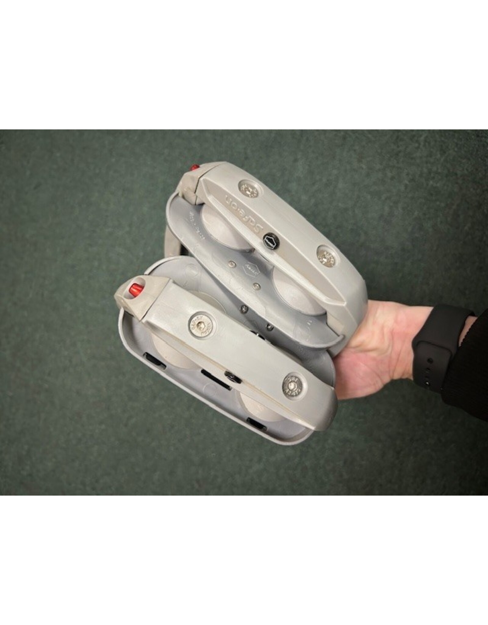 Flex-On Safe-On Stirrups Grey 4.5"