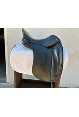 Schleese Obrigado Dressage Saddle 17.5" Seat, Adjustable Tree SN#13101S0413