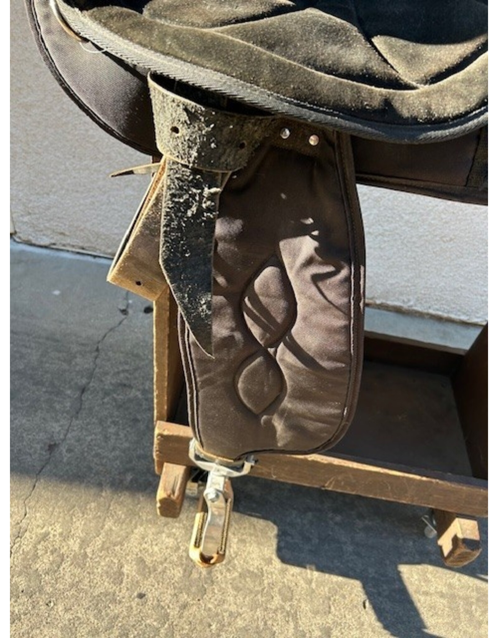 Big Horn Cordura Trail Saddle 602 17" Semi-Quarter Horse Bars