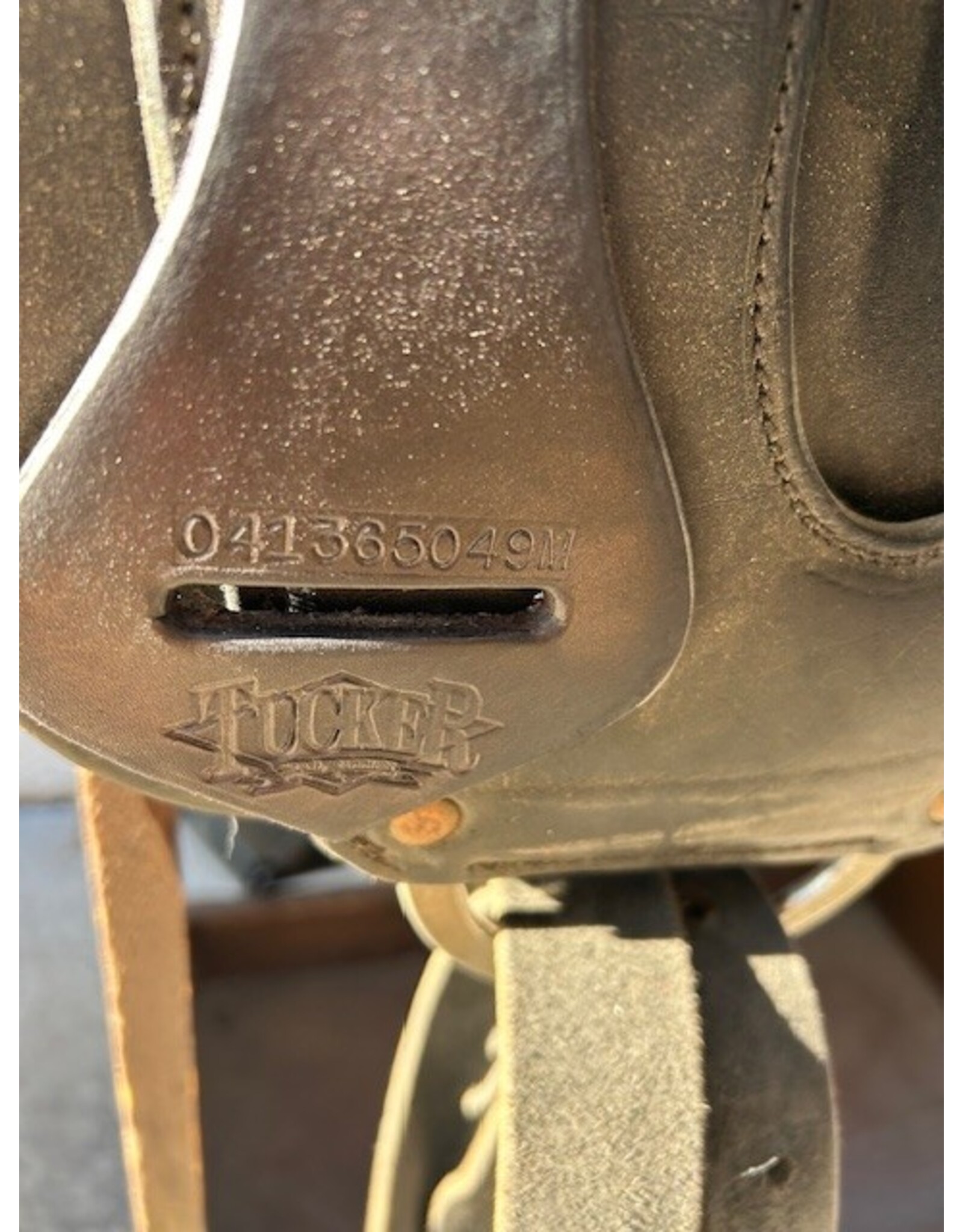 Tucker Plantation SN#0413-6504-9M 15" Seat, Medium Tree