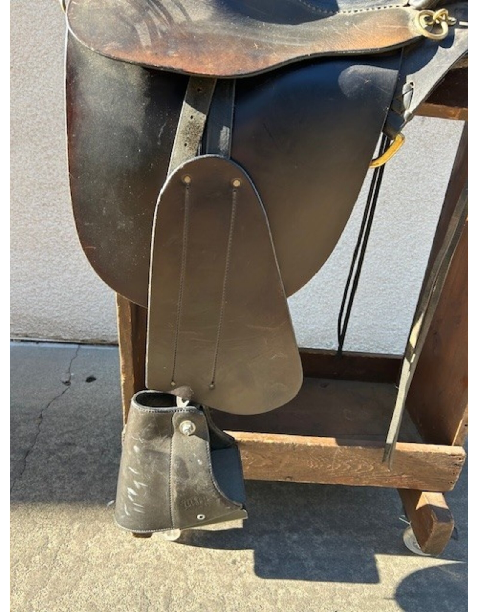 Tucker Plantation SN#0413-6504-9M 15" Seat, Medium Tree