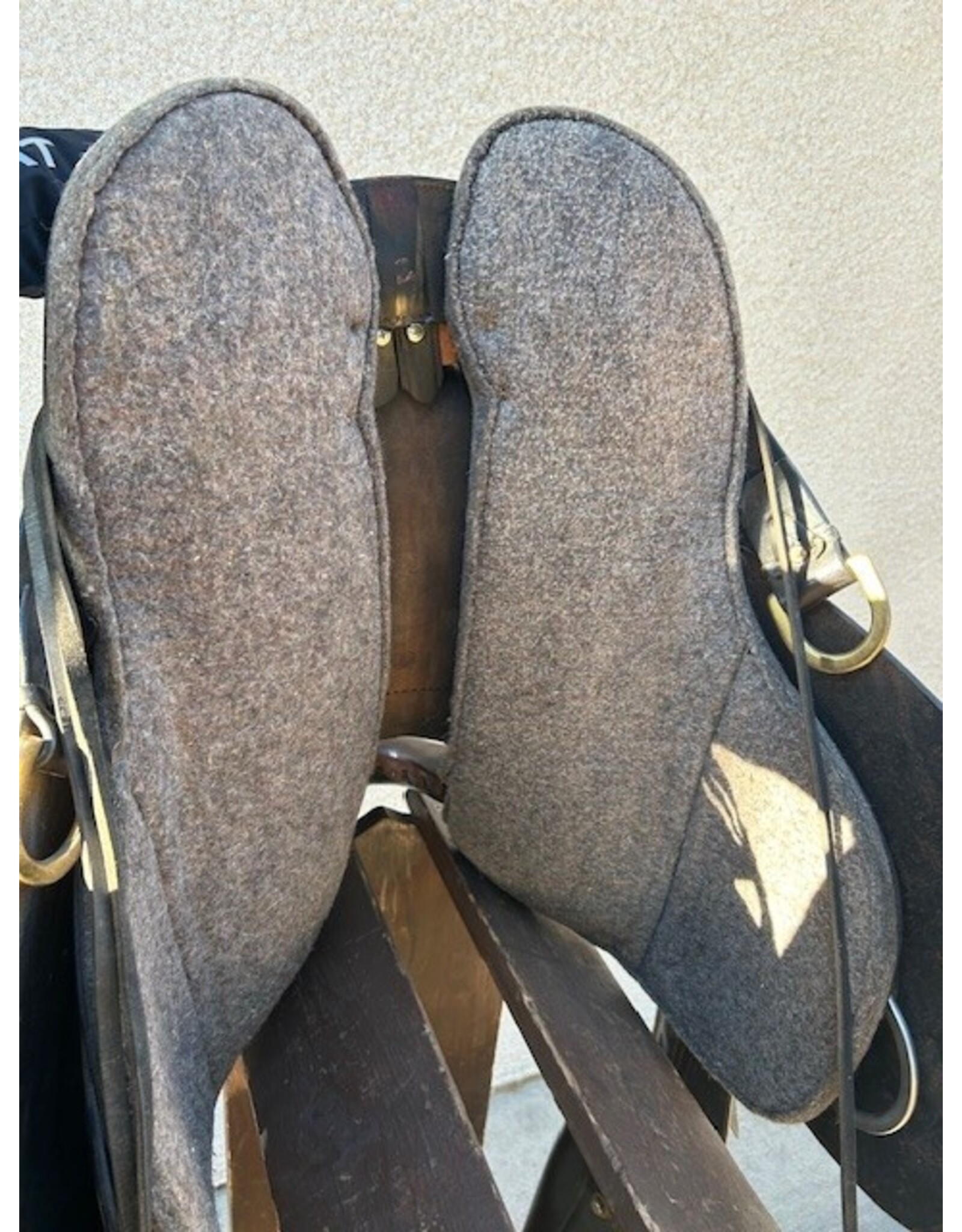 Tucker Plantation SN#0413-6504-9M 15" Seat, Medium Tree