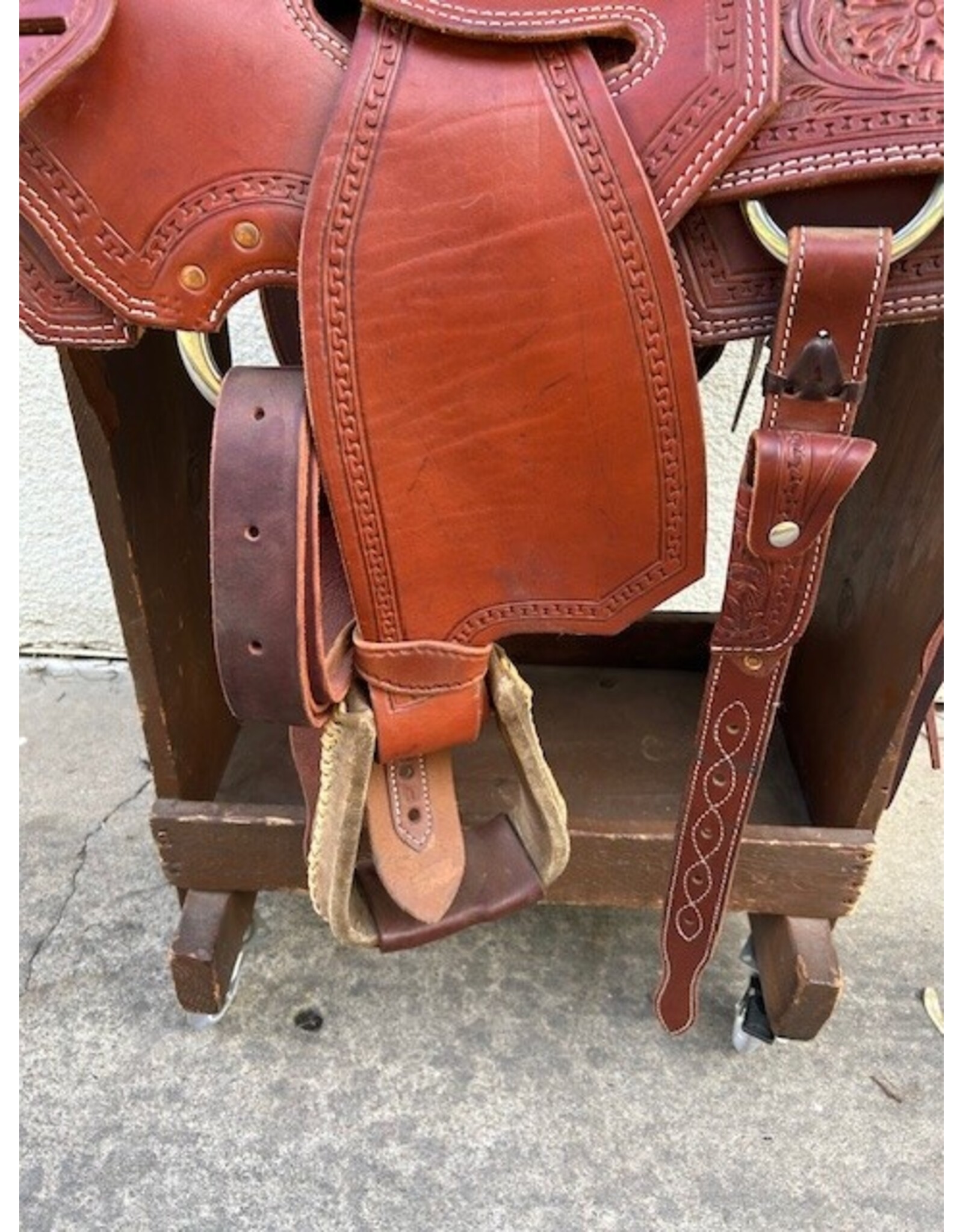 Corriente Roper New! 14" Seat Wide Tree