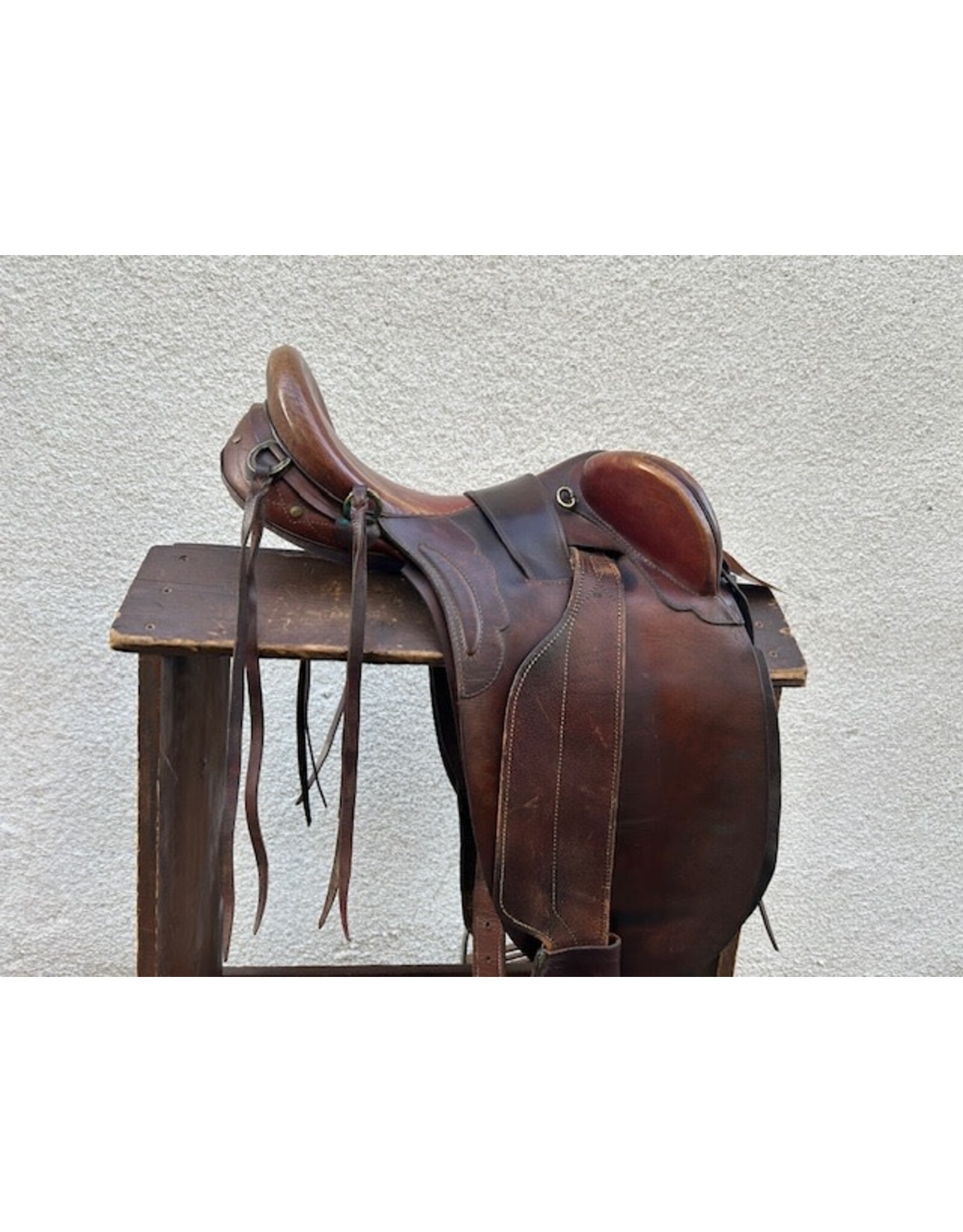 Australian Stock Saddle Co Saddel 15" Seat