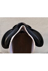 Wintec 250 AP Saddle 17.5" Seat