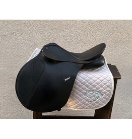 Wintec 250 AP Saddle 17.5" Seat