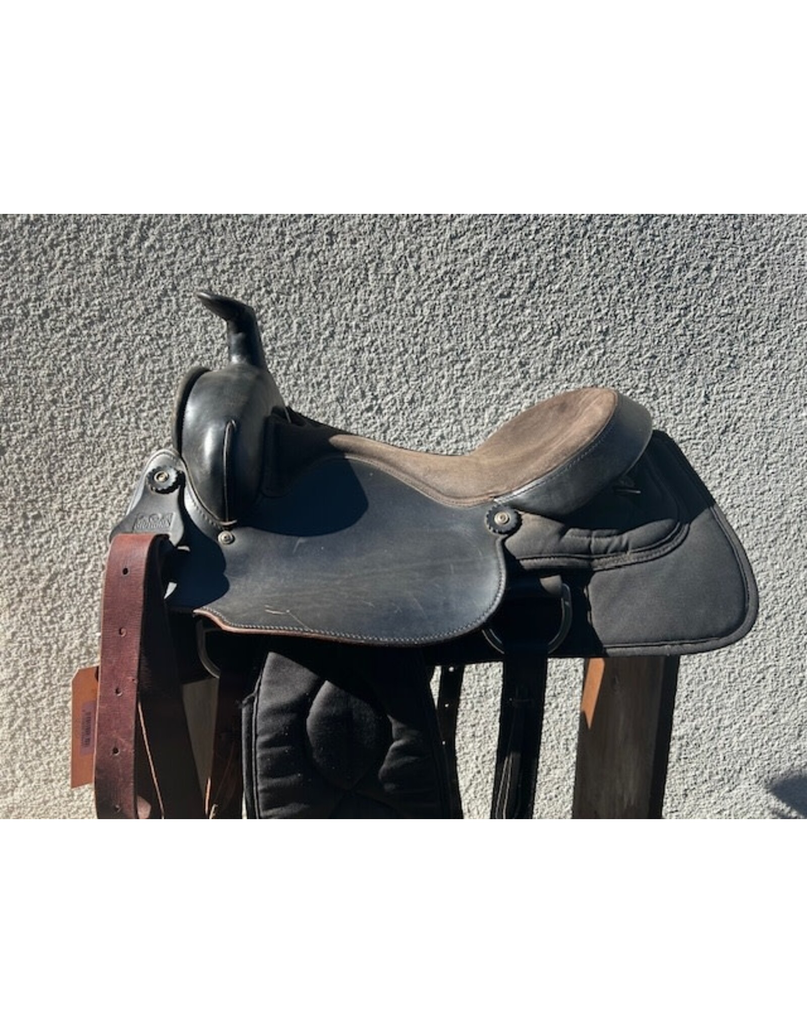 Big Horn Style 209 Synthetic Roper Saddle 16" Full Quarter Bars