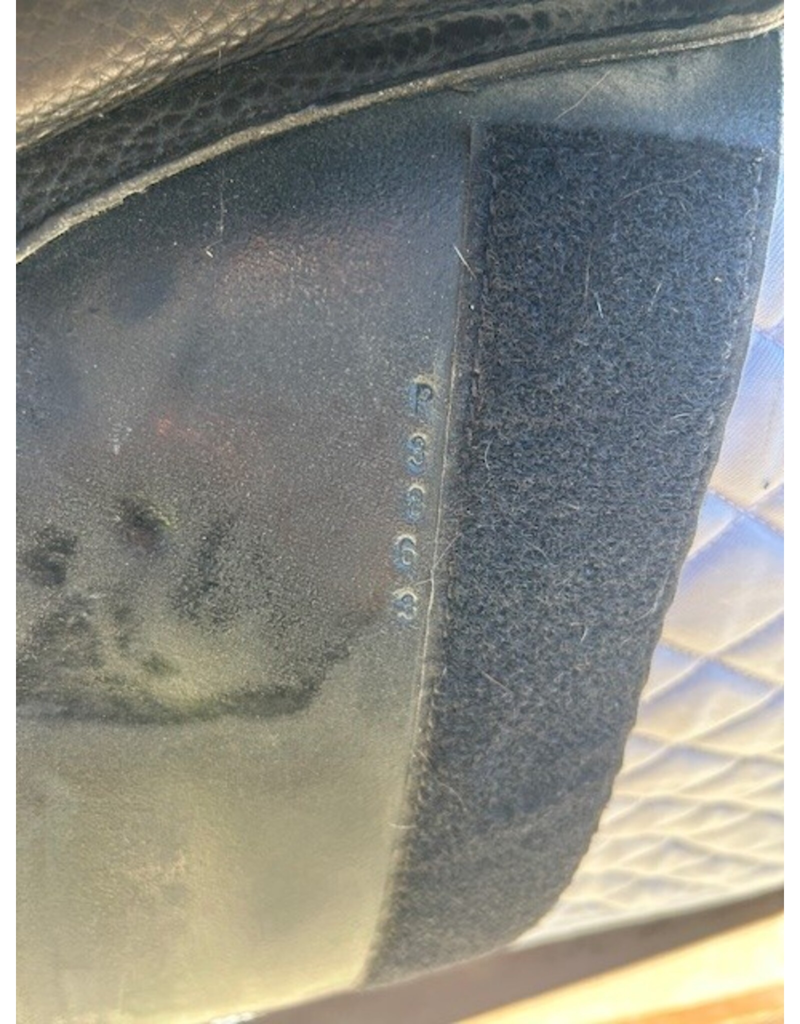 Wychanger Barton Dressage Saddle 18" Medium Tree