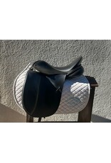 Wychanger Barton Dressage Saddle 18" Medium Tree