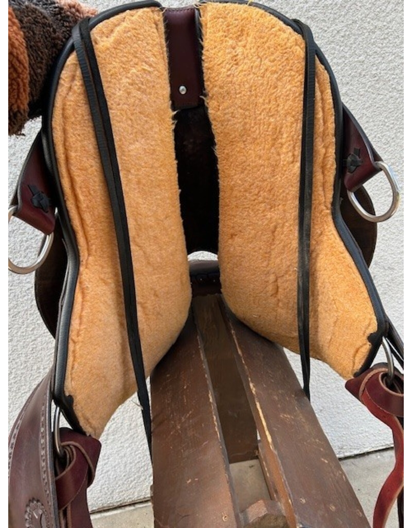 Circle Y Sheridan Flex 2 Trail sadddle 16" XW/Draft Tree