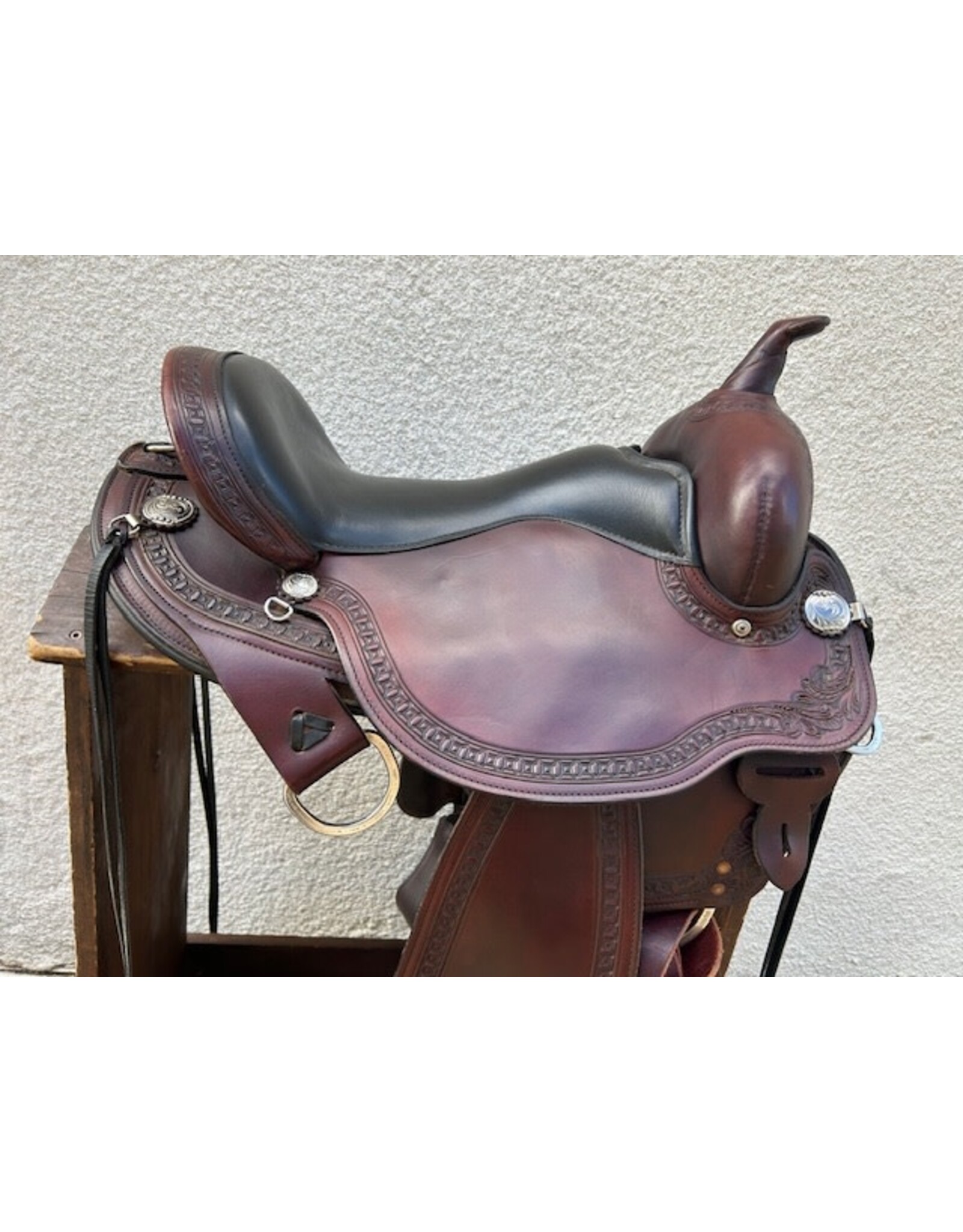 Circle Y Sheridan Flex 2 Trail sadddle 16" XW/Draft Tree