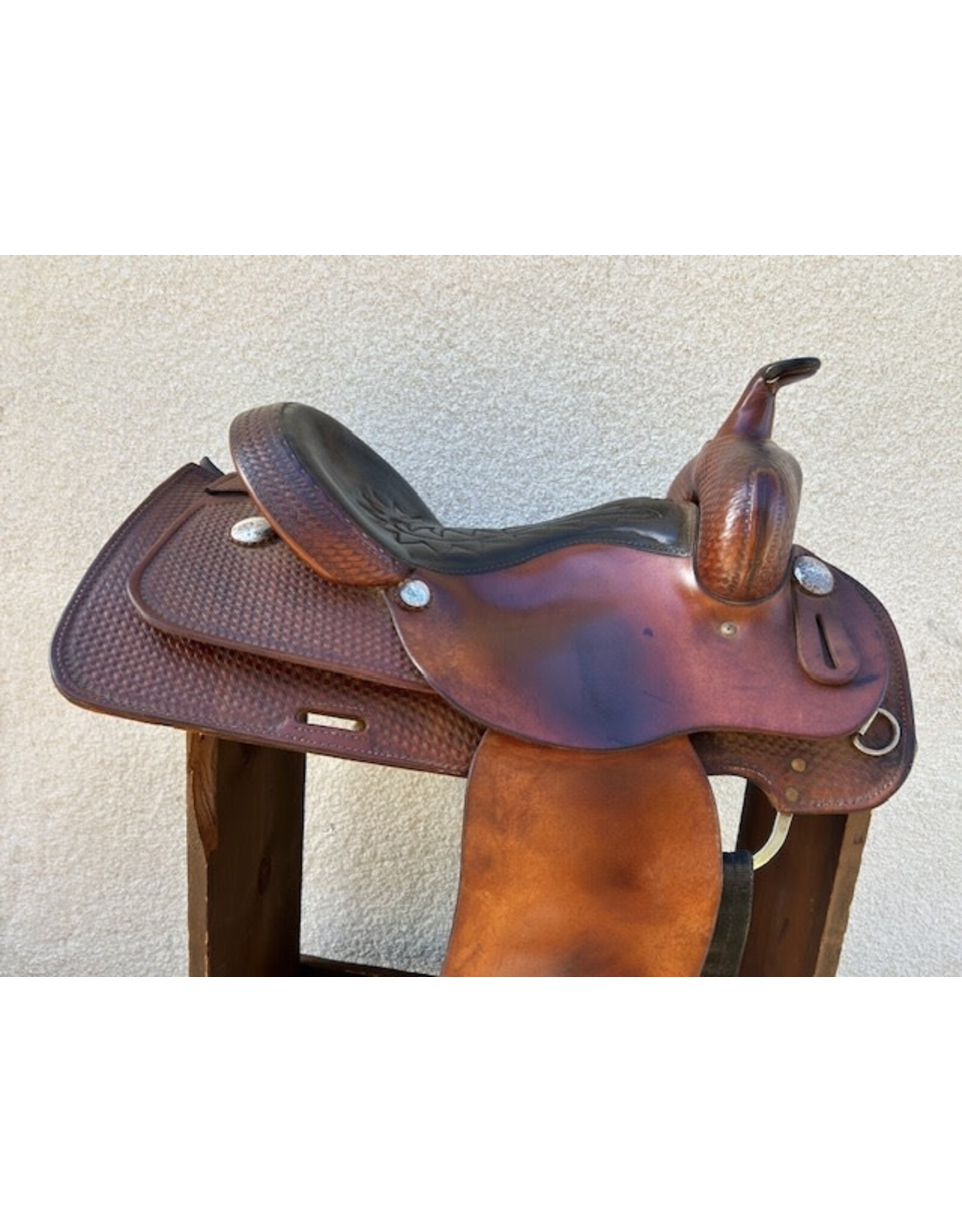 Court's Barrel Saddle 16" Seat FQHB