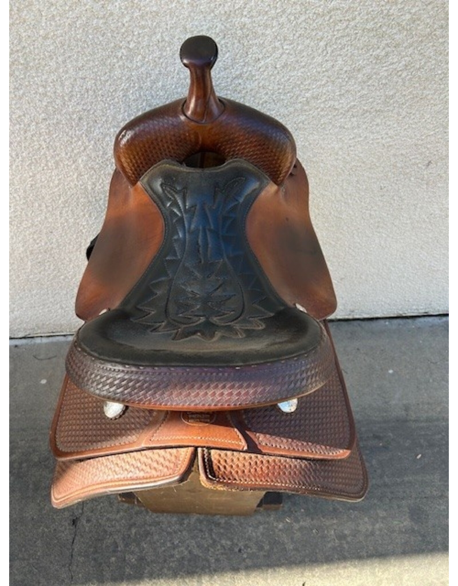 Court's Barrel Saddle 16" Seat FQHB