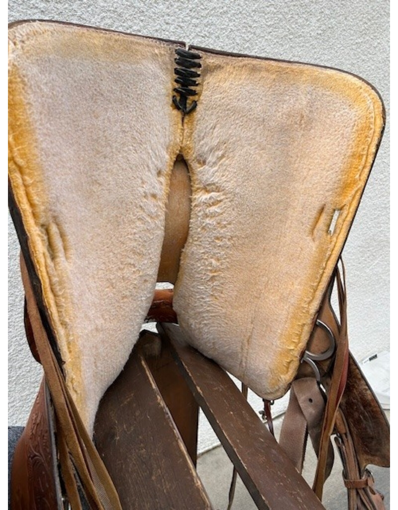 Circle Y Trail Saddle 14" Seat, 7" Gullet