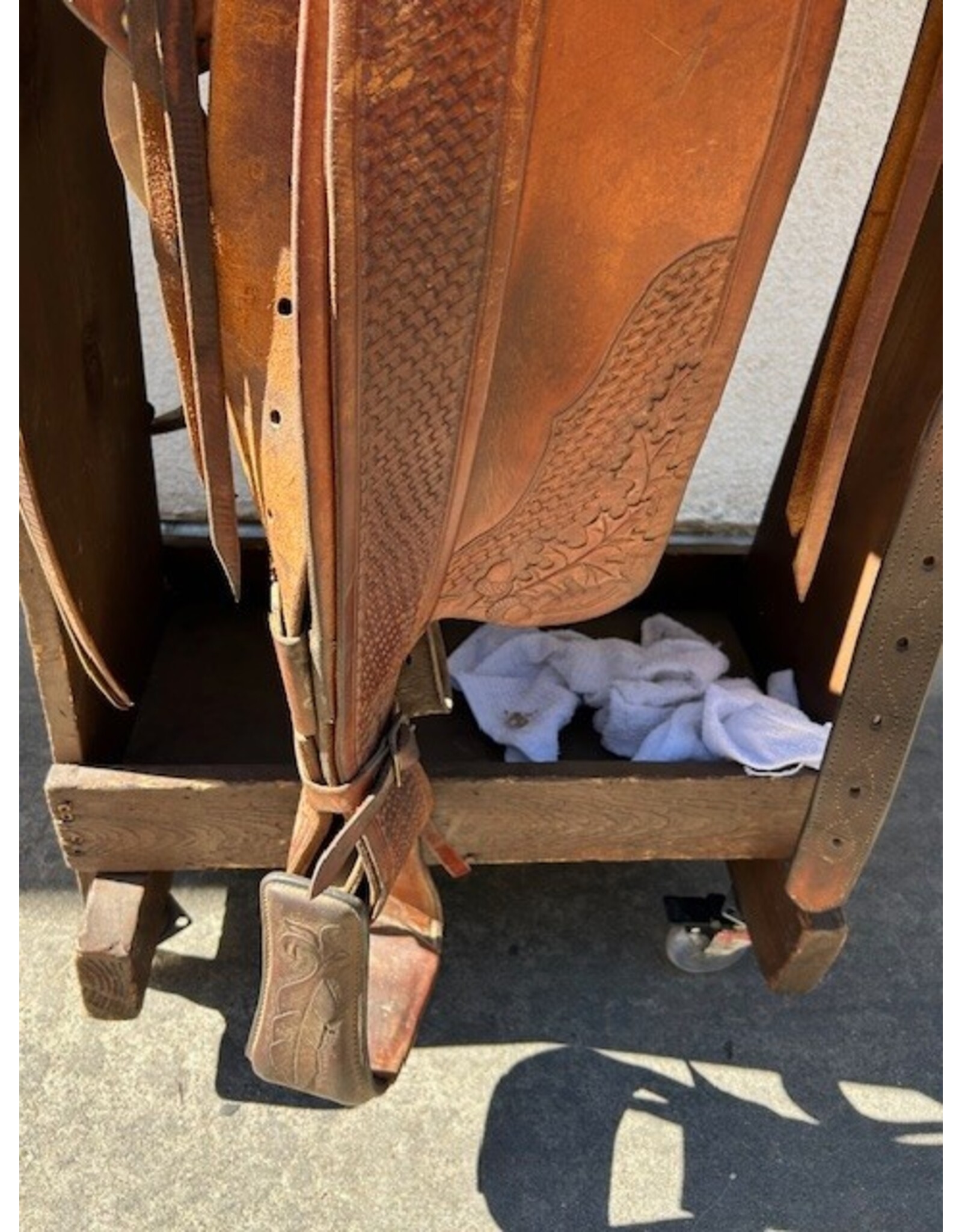 Dave Morrison/Wade Dave Morrison/Wade Saddle 16" Seat 7" Gullet  Full Qtr Horse Mar