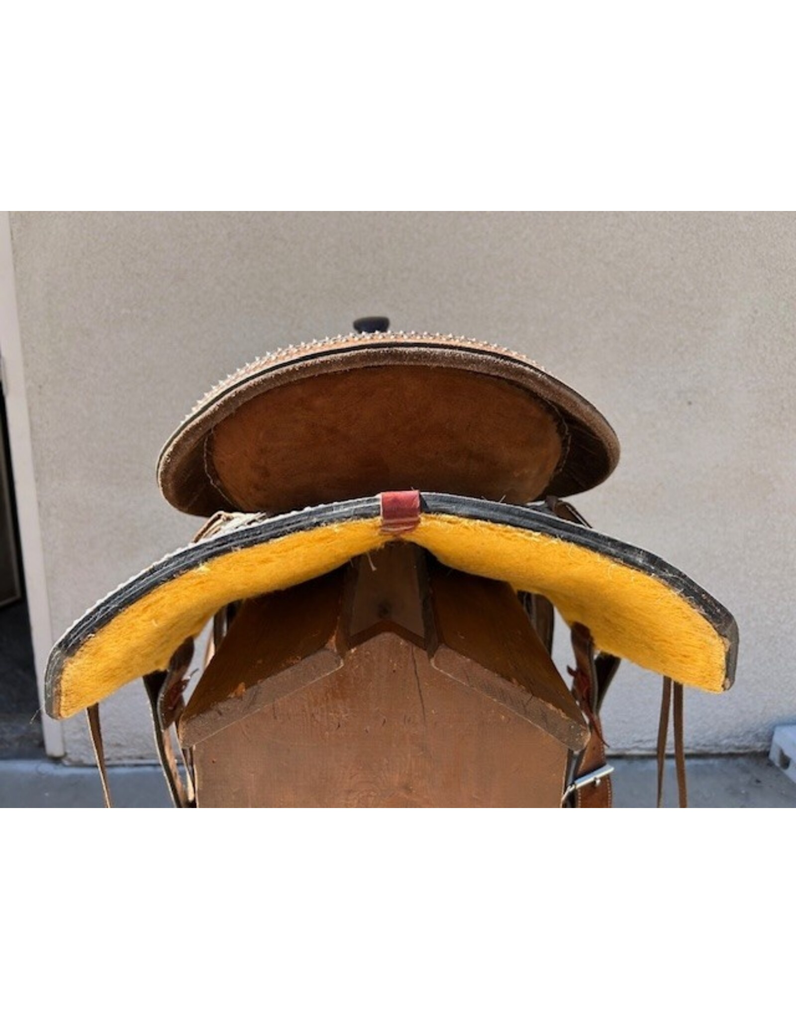 Western Barrel Saddle 16" Seat Full Quarter Horse Bars
