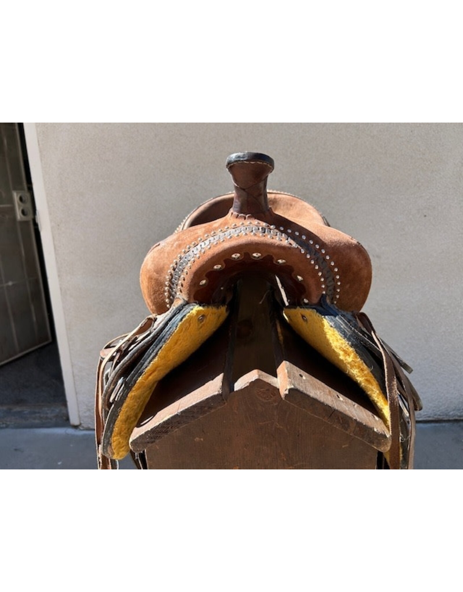 Western Barrel Saddle 16" Seat Full Quarter Horse Bars