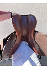 Collegiate Triumph Saddle 16" Seat, Adjustable Gullet (Wide Installed)