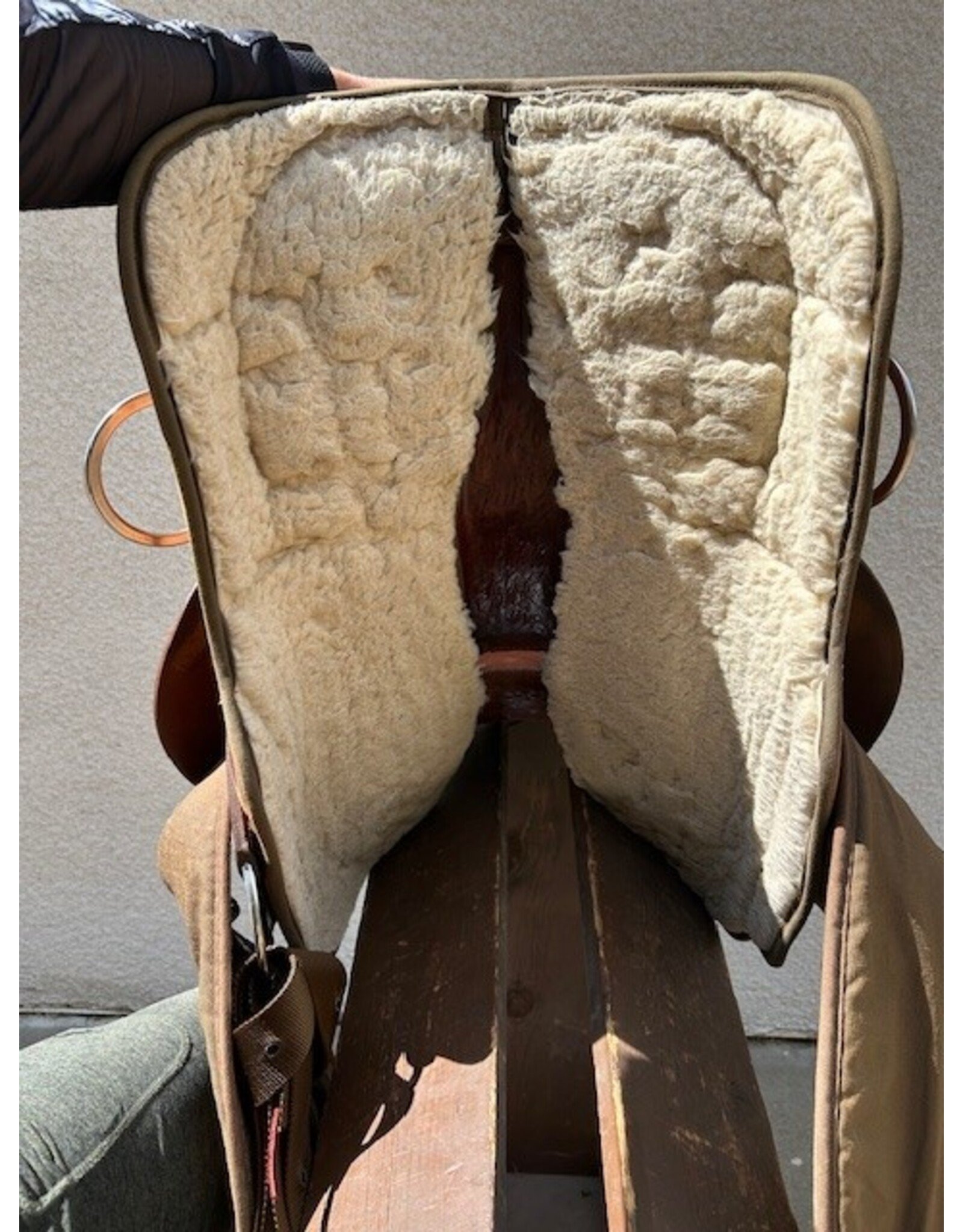 Fabtron Trail Saddle 15" FQHB