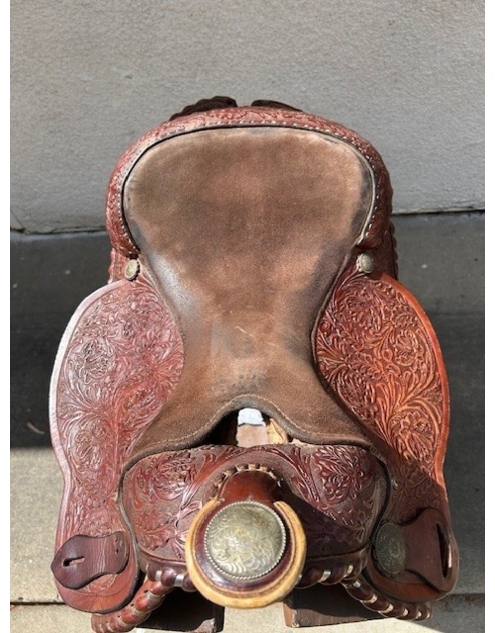 Western Trail Saddle with Tooling 15" Seat 7" Fullet