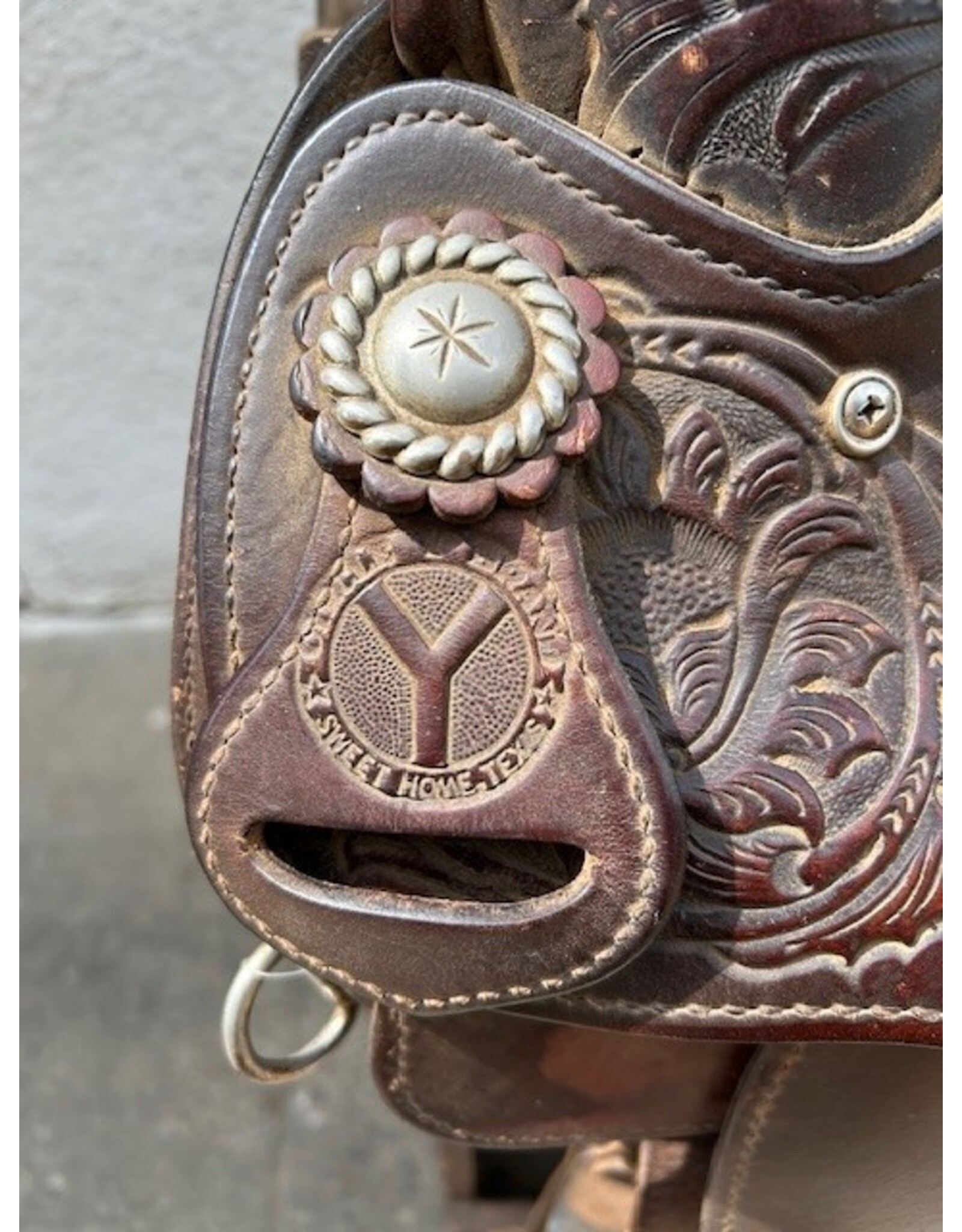 Circle Y Trail Saddle 15" Seat Arab Tree