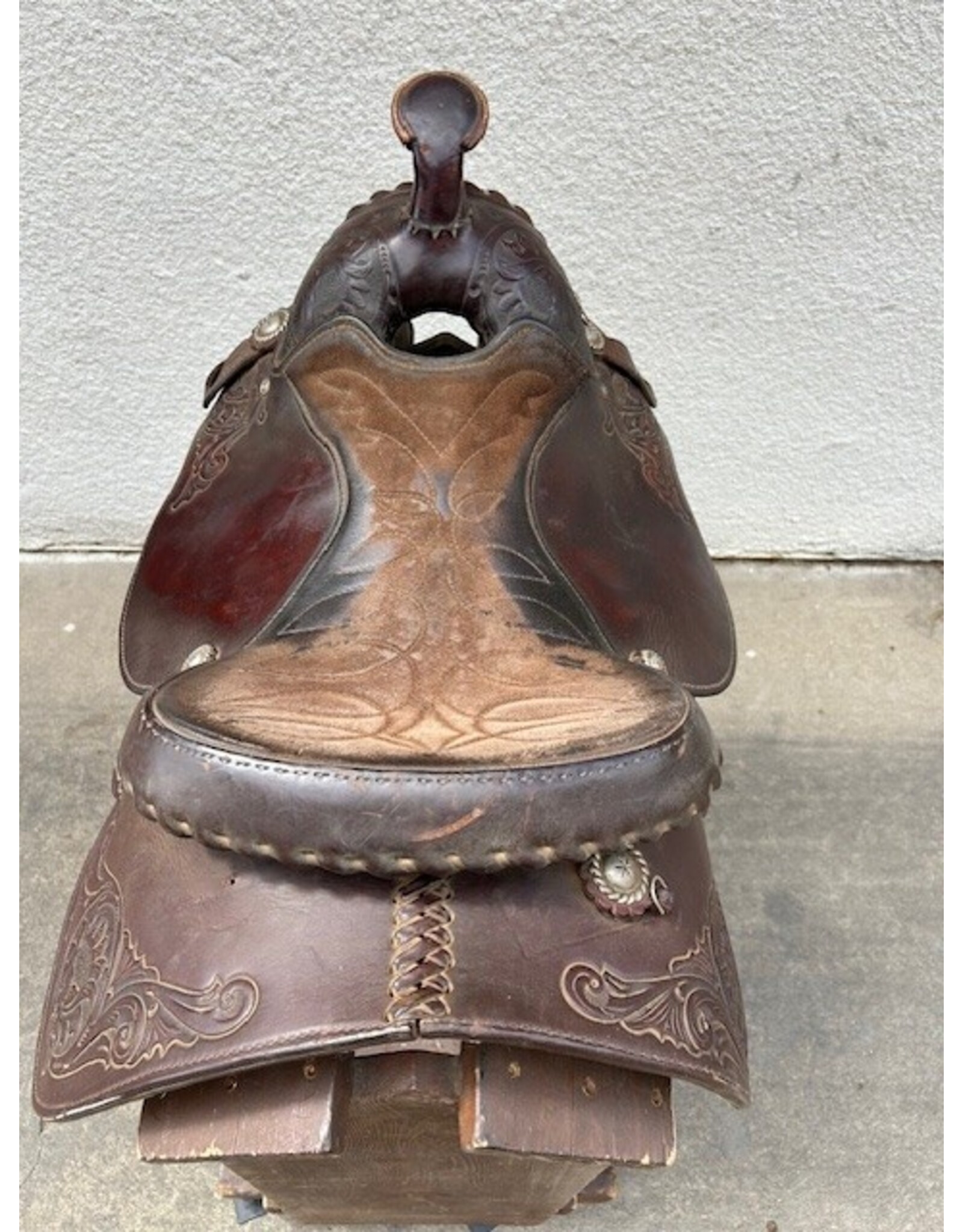 Circle Y Trail Saddle 15" Seat Arab Tree