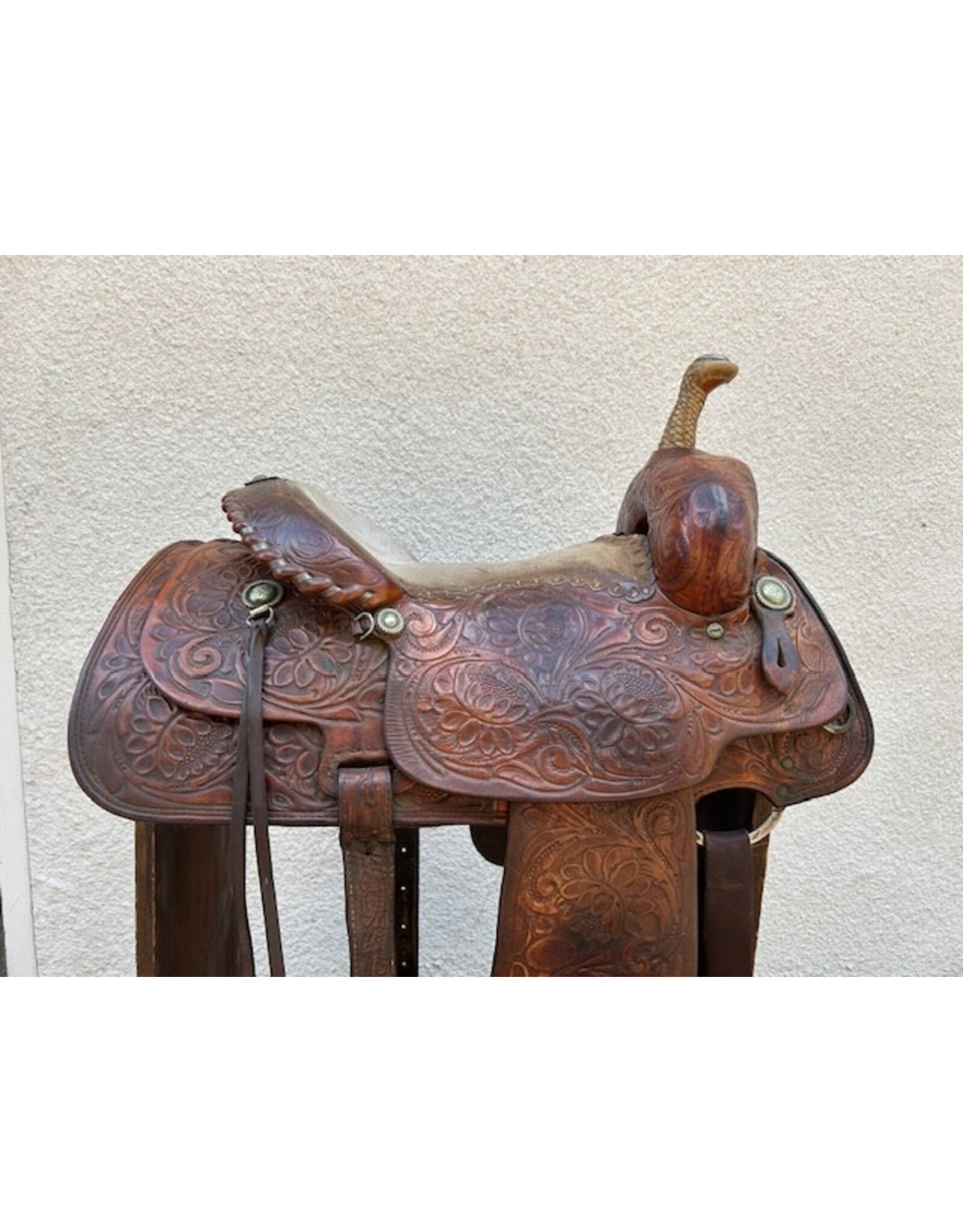 Billy Cook Cutter 15" Seat, 6.5" Gullet