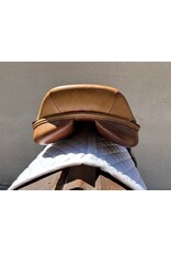 Canterbury Saddle 17.5" Seat Medium Tree