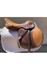 Canterbury Saddle 17.5" Seat Medium Tree