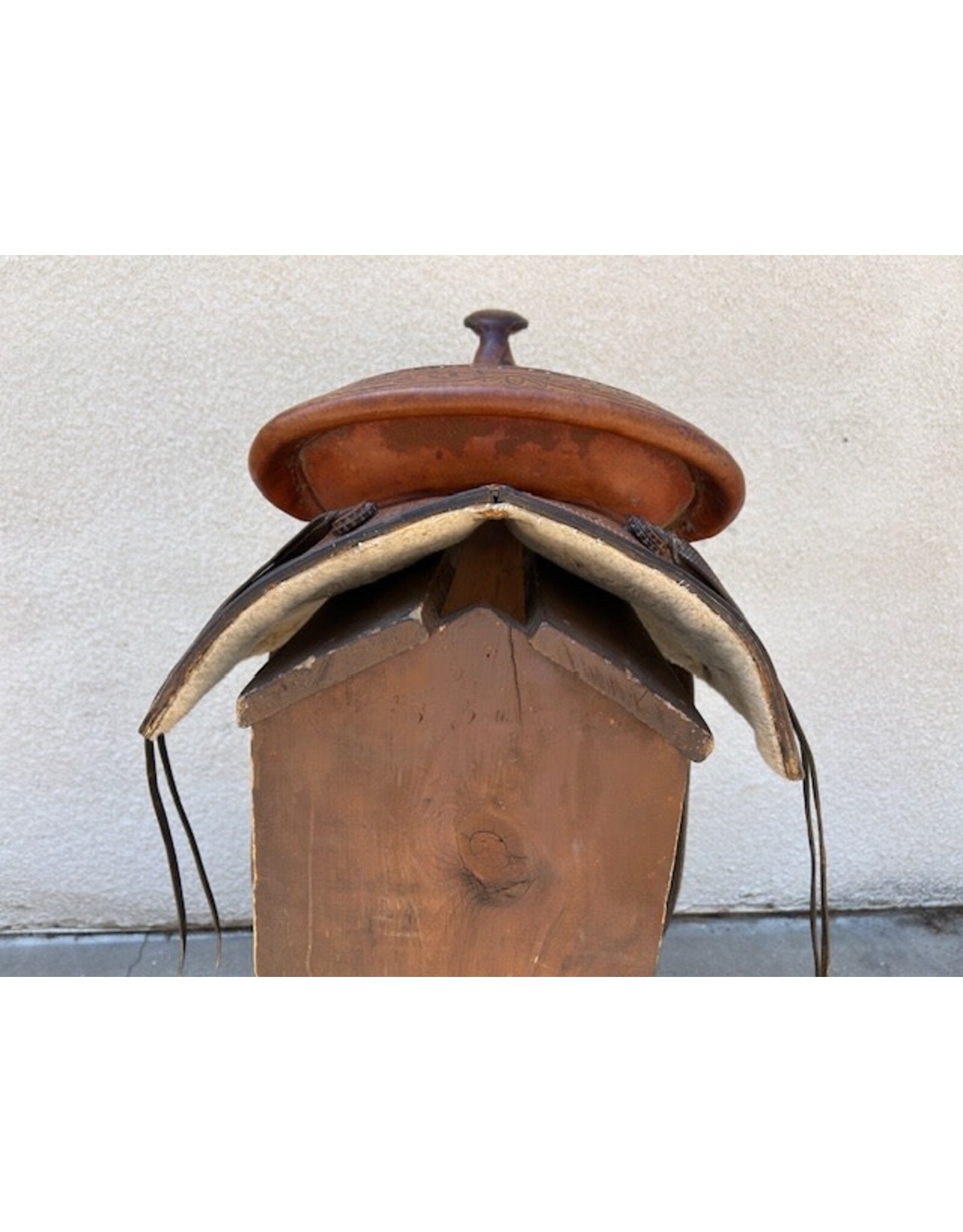 Tex Tan 15" Seat , 7" Gullet