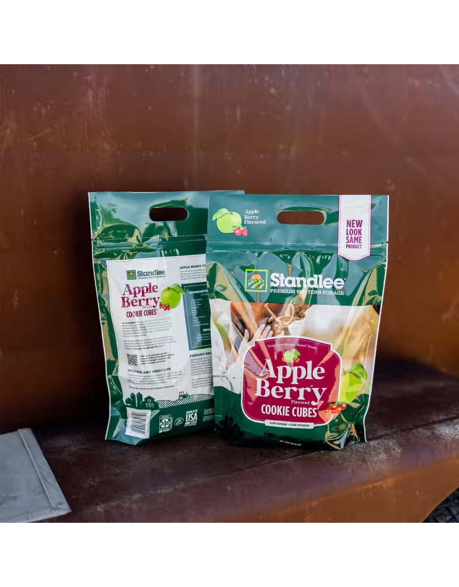 Standlee Apple Berry Cookie Cubes Grain Free Treats .5lb