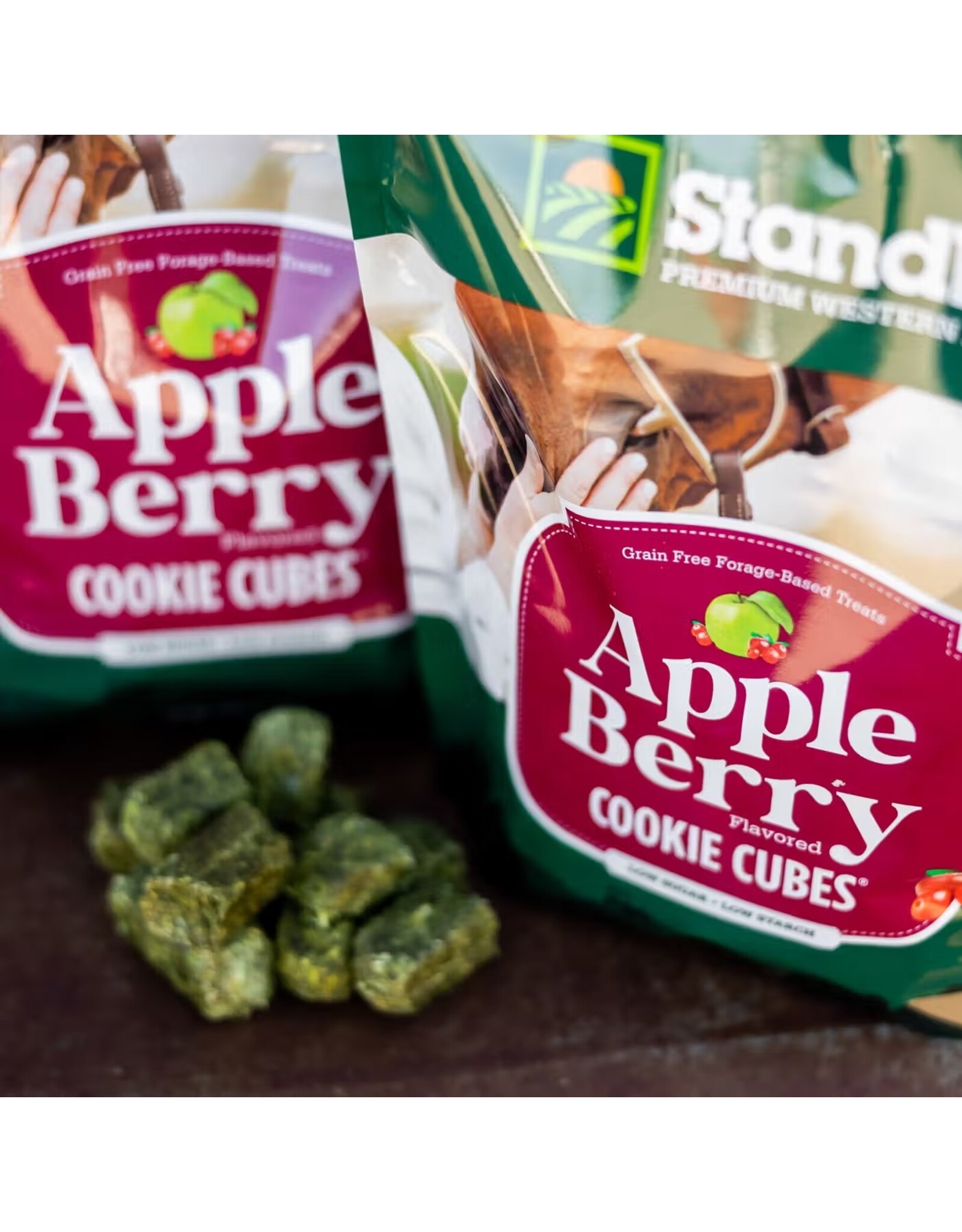 Standlee Apple Berry Cookie Cubes Grain Free Treats .5lb