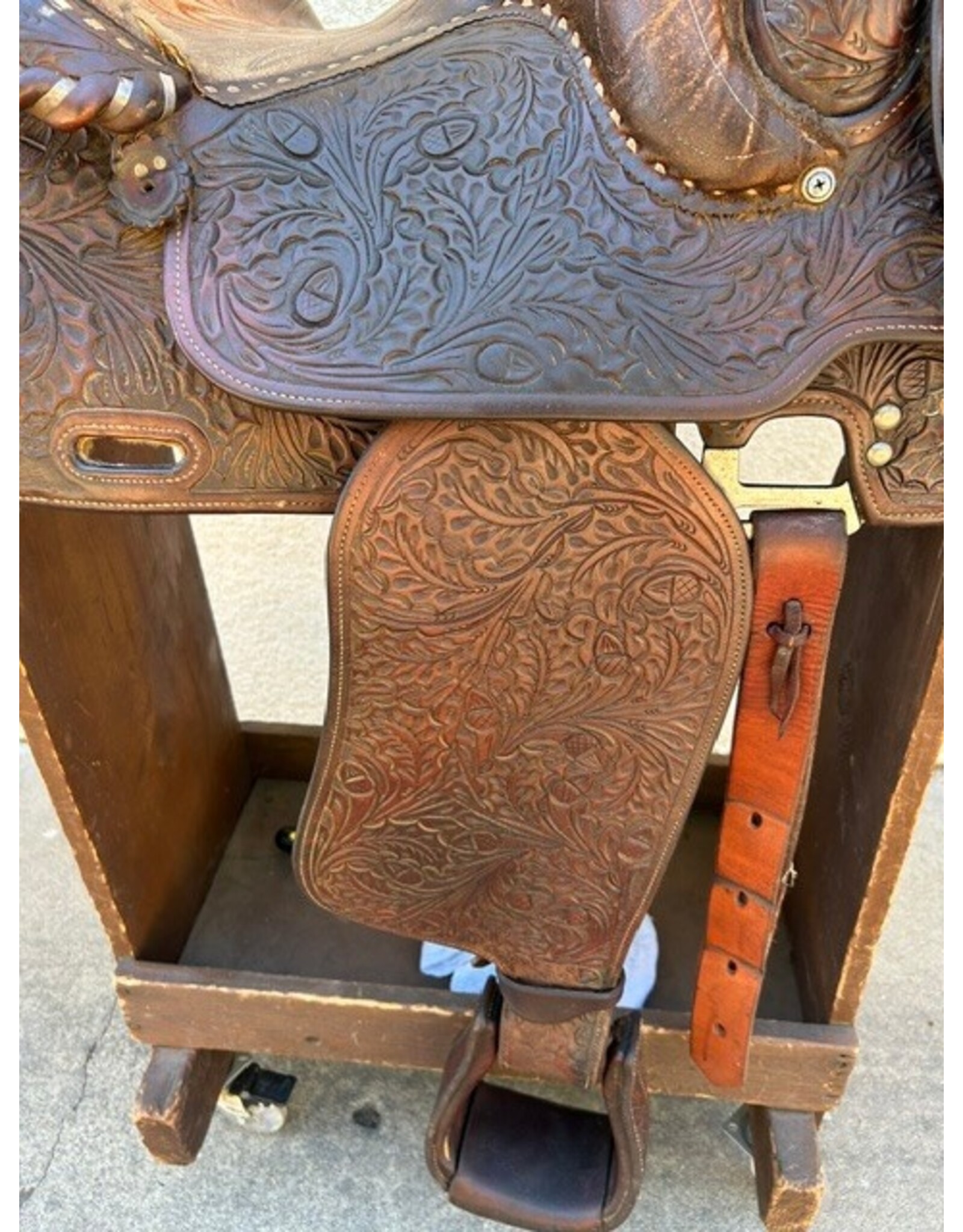 Victor Equitation Saddle with Real Silver 16" Seat 7" Gullet