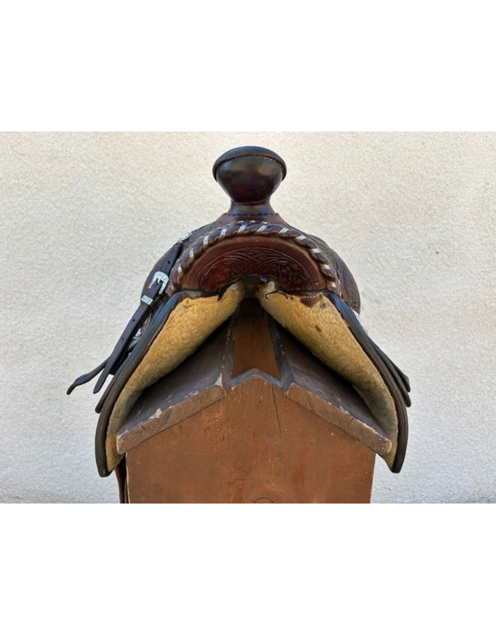 Victor Equitation Saddle with Real Silver 16" Seat 7" Gullet