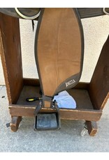 Abetta Arab/Draft Tree Endurance Saddle 16" Seat 8" Gullet Round Sirt