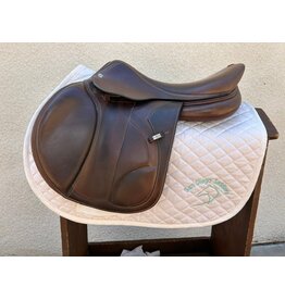 Equipe EK Evo E-Carbon Jump Saddle, 17.5" Seat, Medium tree, Brown, Serial #:20750719