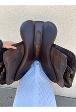Equipe EK Evo E-Carbon Jump Saddle, 17.5" Seat, Medium tree, Brown, Serial #:20750719