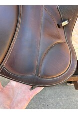 Equipe EK Evo E-Carbon Jump Saddle, 17.5" Seat, Medium tree, Brown, Serial #:20750719