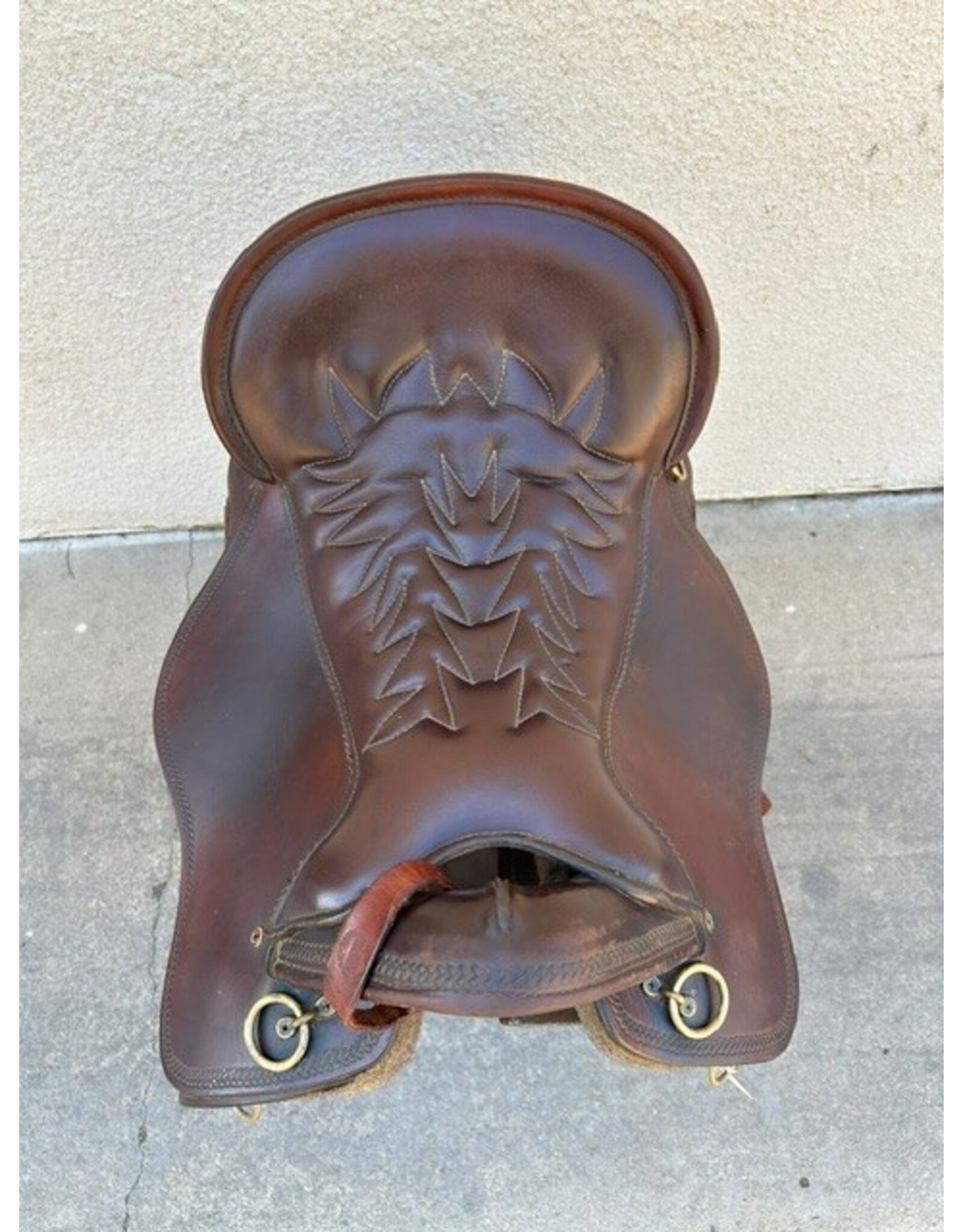 Tucker Pleasure Trail Saddle 16.6" Seat, Medium Tree