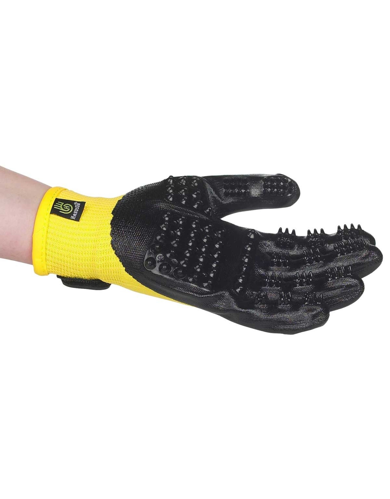 Pyranha Rub and Scrub Grooming Glove