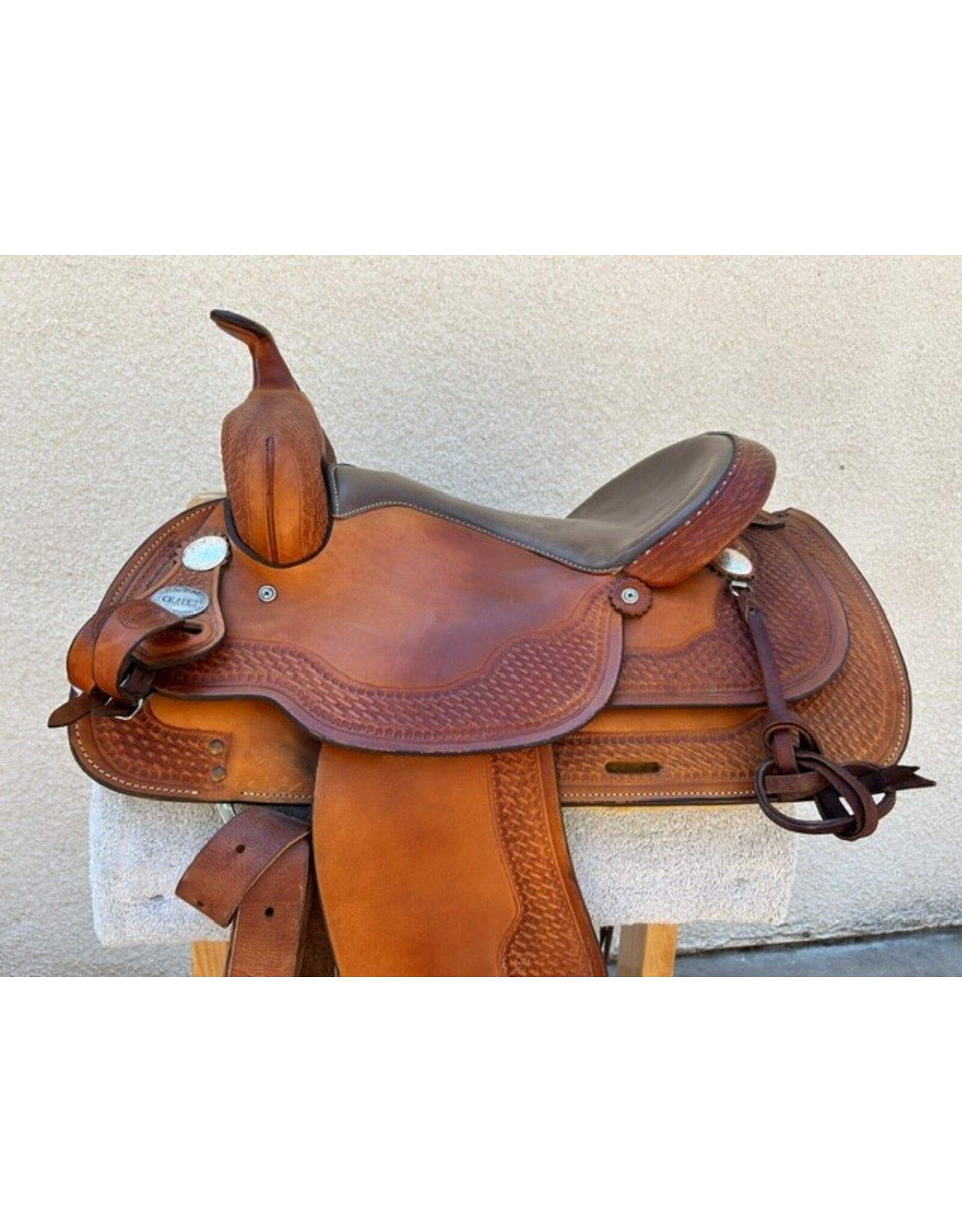Crates Trail Saddle 16" Seat FQHB