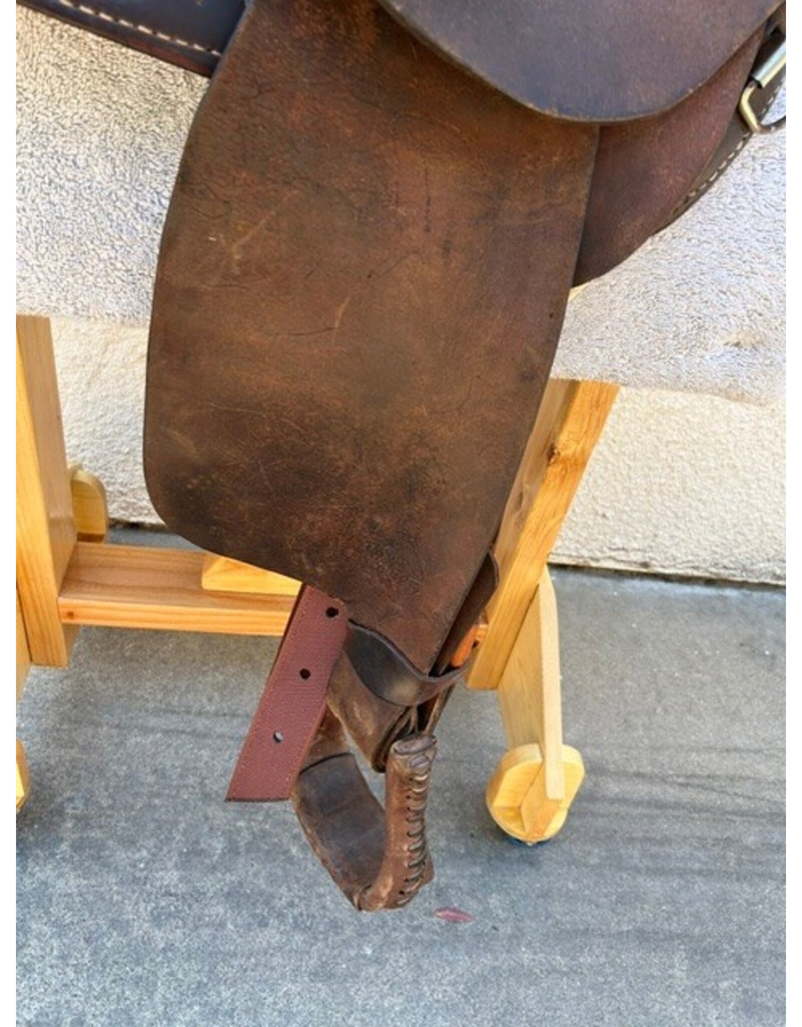 American Saddlery Bear Trap Barrel Saddle 14.5" Seat FQHB