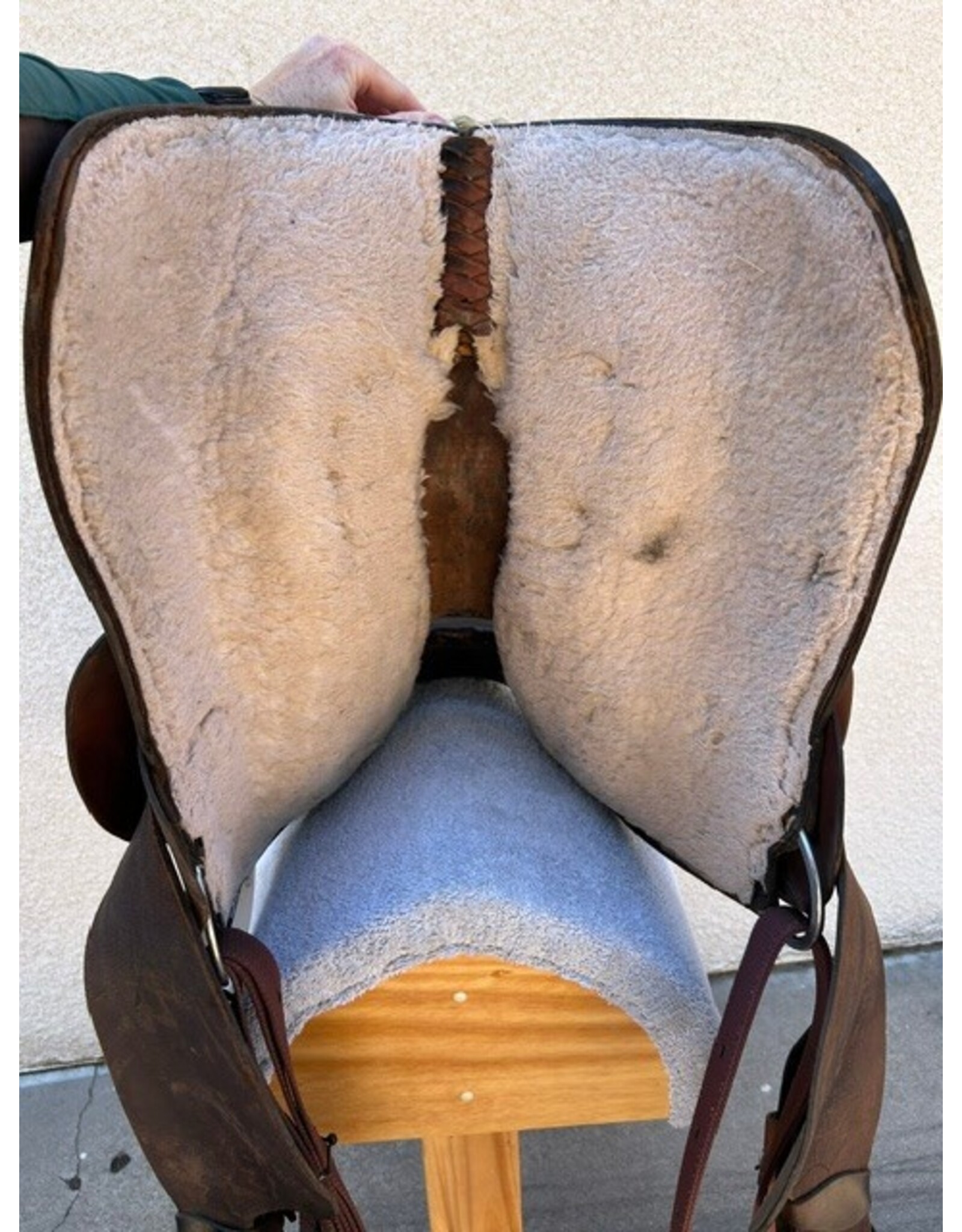 American Saddlery Bear Trap Barrel Saddle 14.5" Seat FQHB