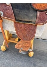 hilason treeless western saddle