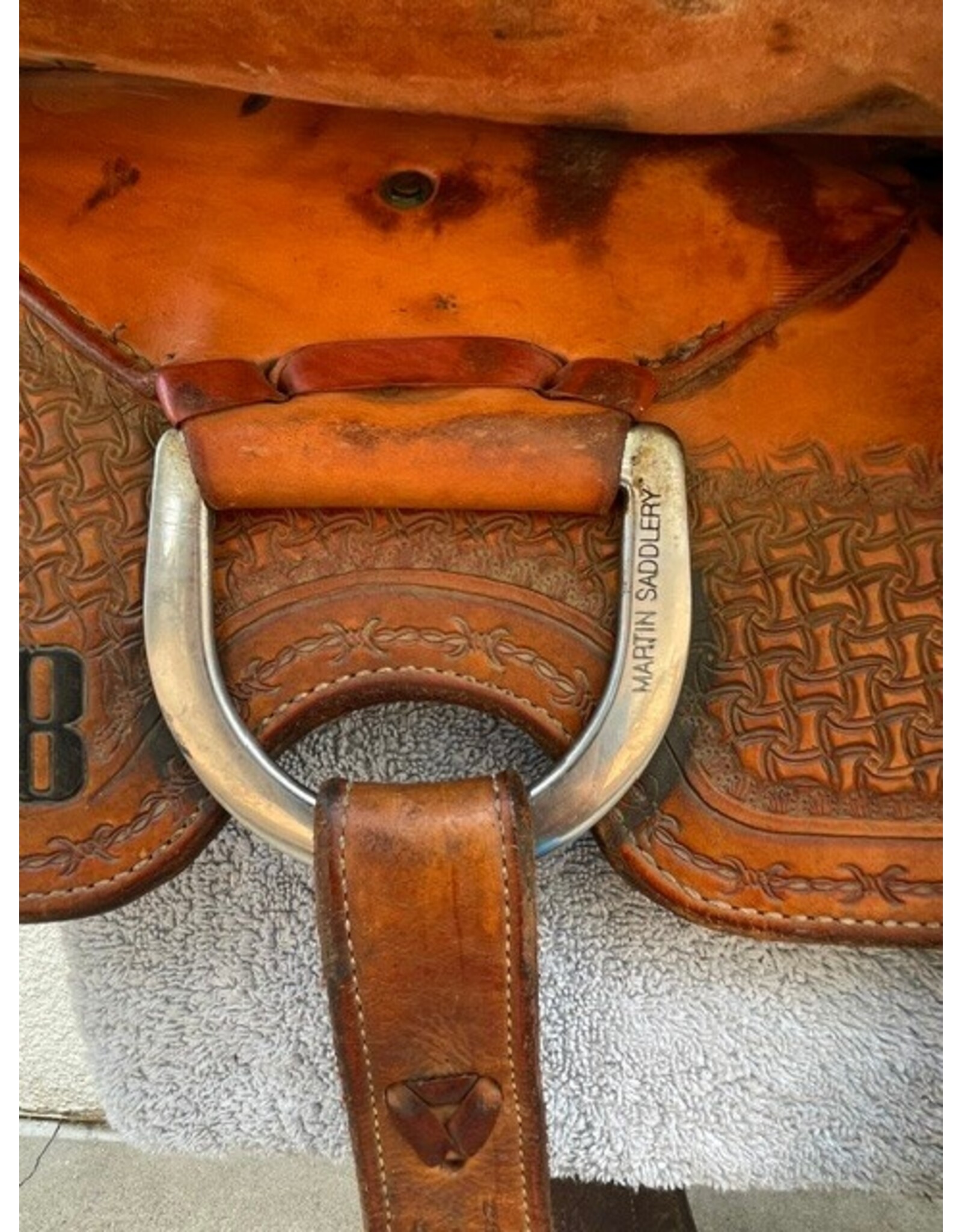 Martin Saddlery Roping Saddle 15" Seat, 8" Gullet
