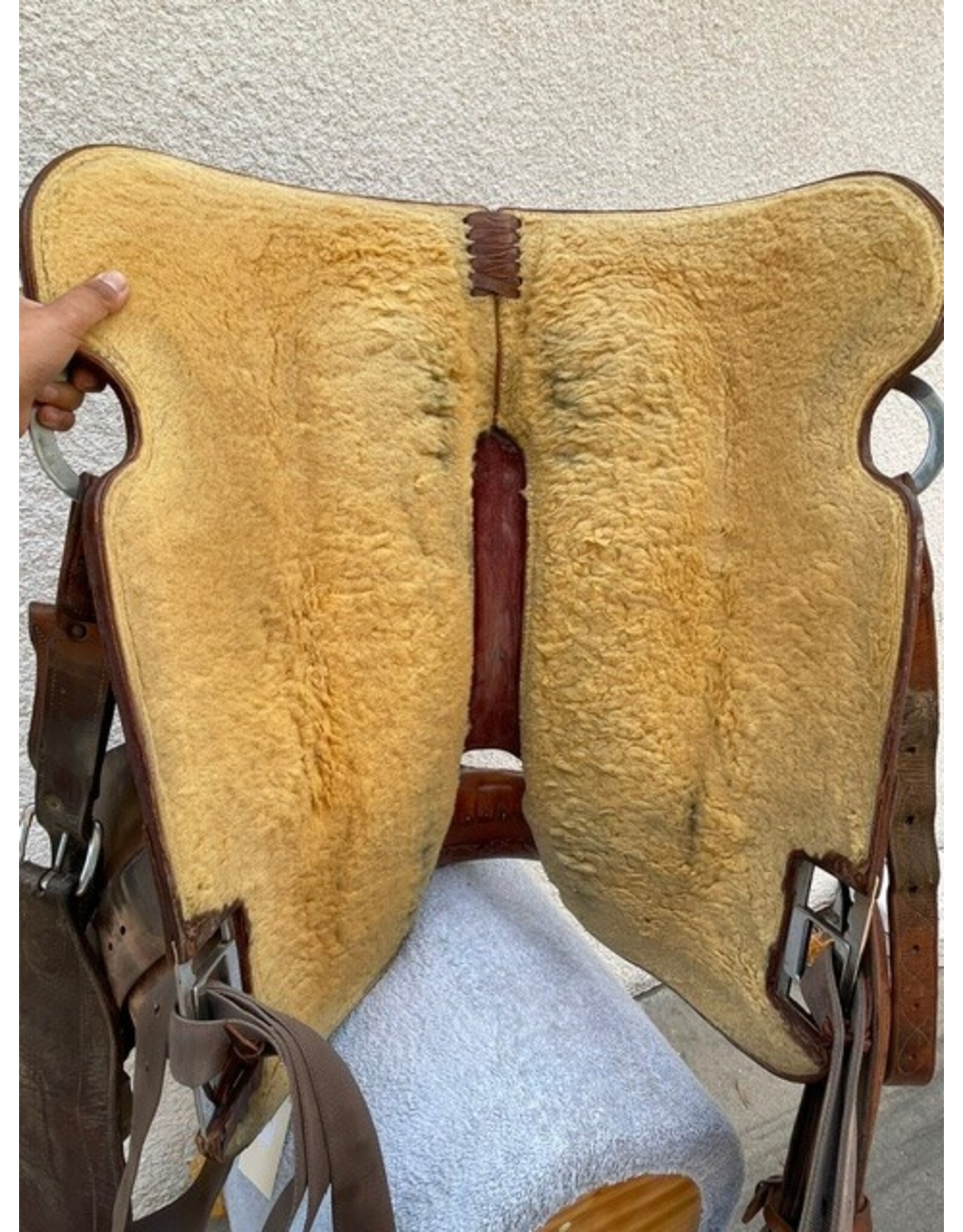Martin Saddlery Roping Saddle 15" Seat, 8" Gullet
