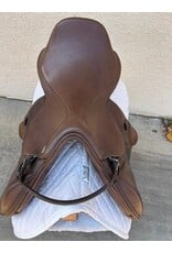 M Toulouse Close Contact Monoflap 17.5" Seat, Adjustable Tree