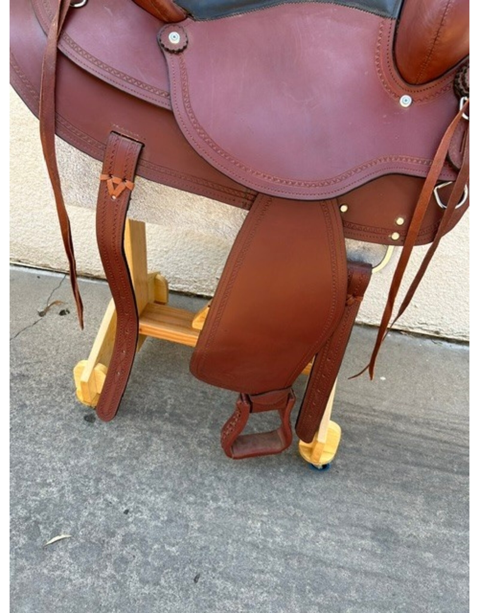 King Series 17" Seat, Draft Tree *NEW*