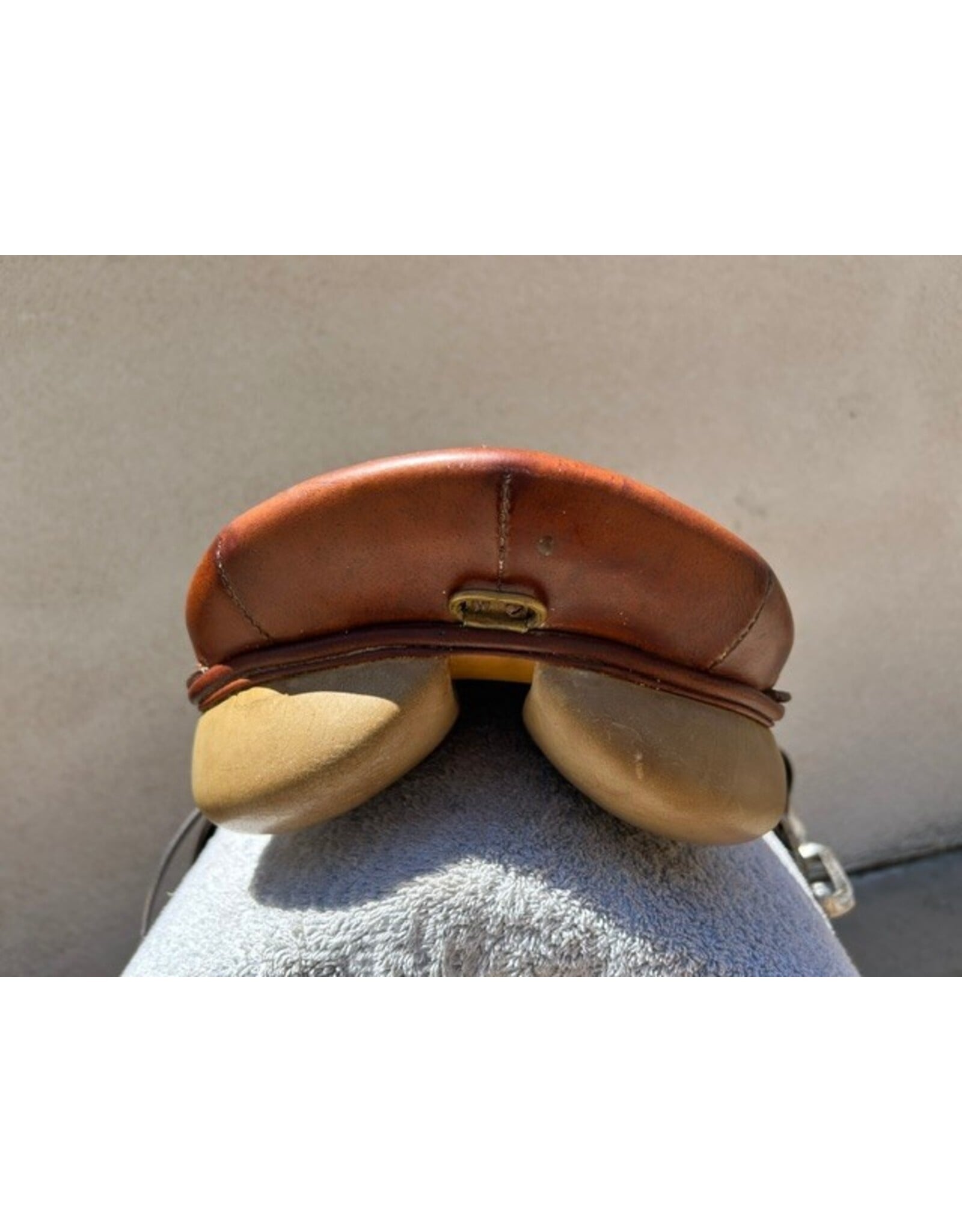 Collegiate Jump Saddle 16" Seat w/ Leathers and Irons
