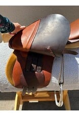 Collegiate Jump Saddle 16" Seat w/ Leathers and Irons